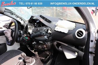 Renault Twingo 1.0 SCe Exprsession picture 5