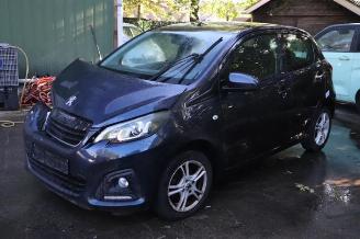 Coche siniestrado Peugeot 108 108, Hatchback, 2014 1.0 12V 2014/11