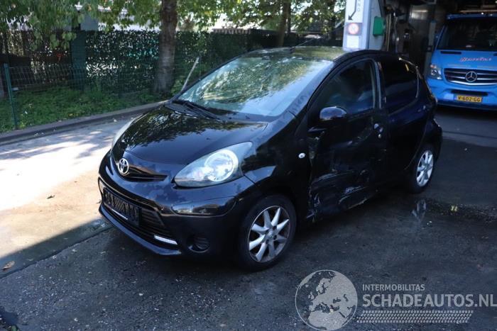 Toyota Aygo Aygo (B10), Hatchback, 2005 / 2014 1.0 12V VVT-i