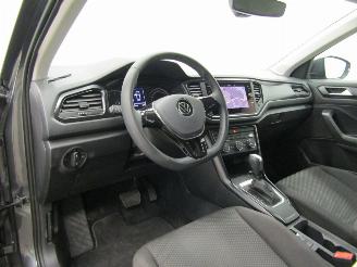 Volkswagen T-Roc 1.5 TSI DSG Navi Clima picture 7