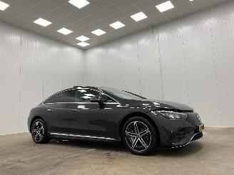 krockskadad bil auto Mercedes EQE 350+ AMG Panoramadak 2022/8