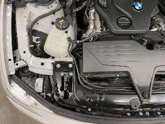 BMW 3-serie Touring 320d Autom. Executive Navi Clima picture 16