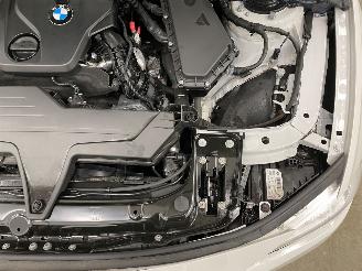 BMW 3-serie Touring 320d Autom. Executive Navi Clima picture 17