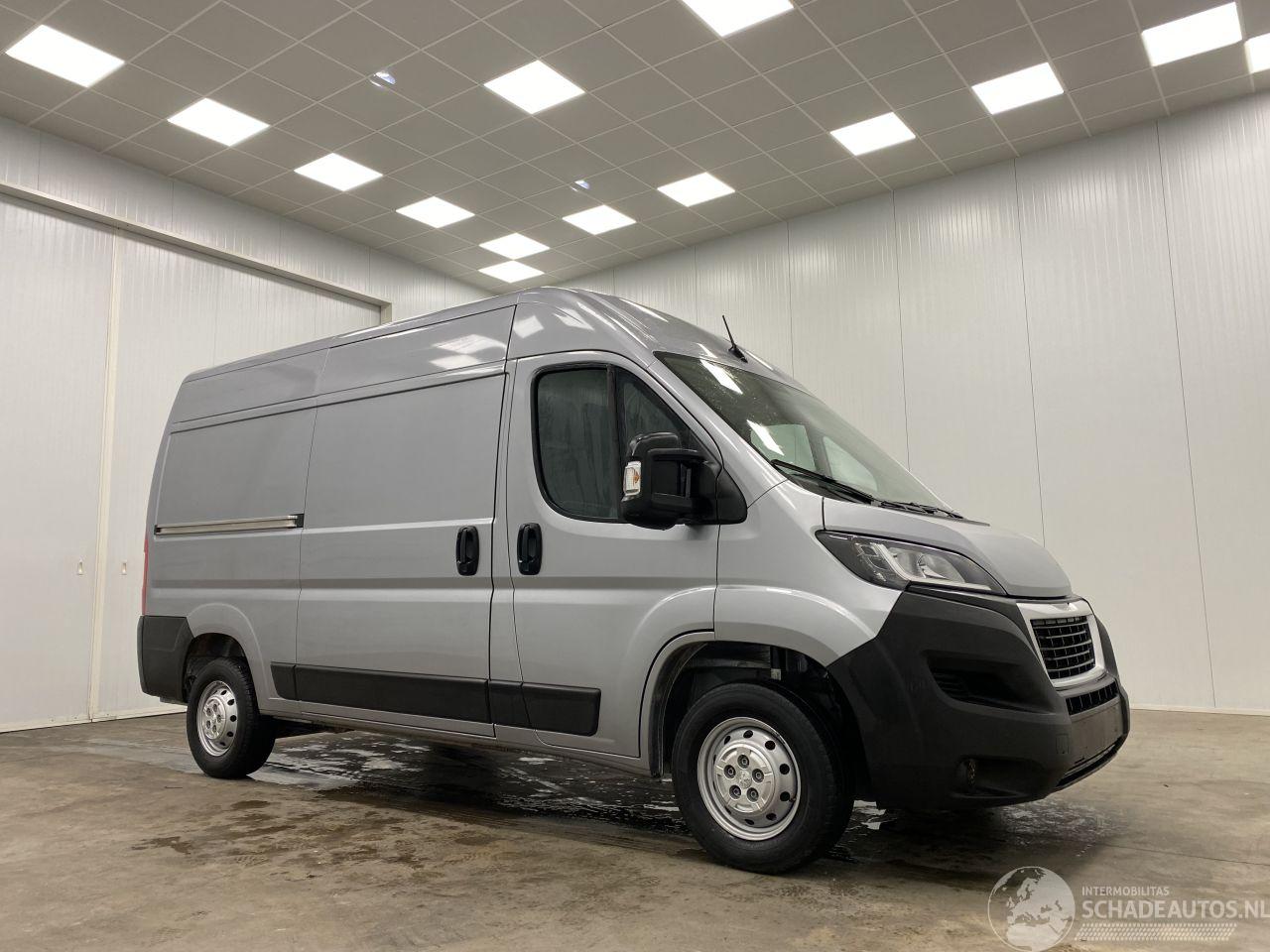 Peugeot Boxer 35 2.2 HDI 103KW L2H2 Navi Airco