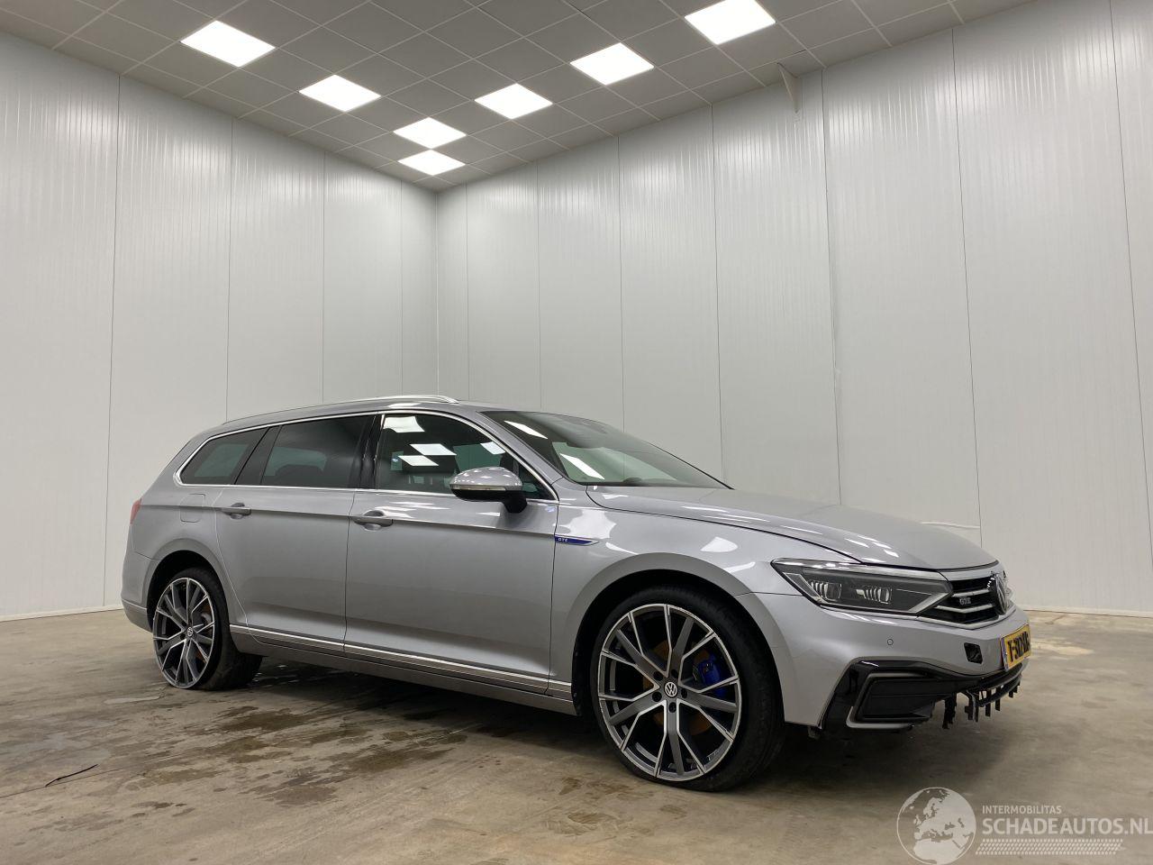 Volkswagen Passat Variant 1.4 TSI PHEV GTE Panoramadak Navi Clima