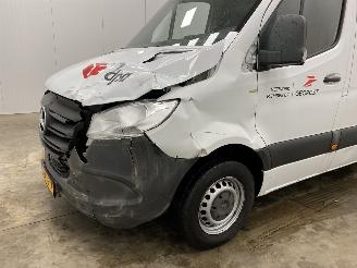 Mercedes Sprinter 211 CDI L2H2 Airco picture 17