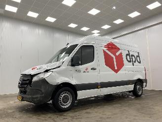 Mercedes Sprinter 211 CDI L2H2 Airco picture 4