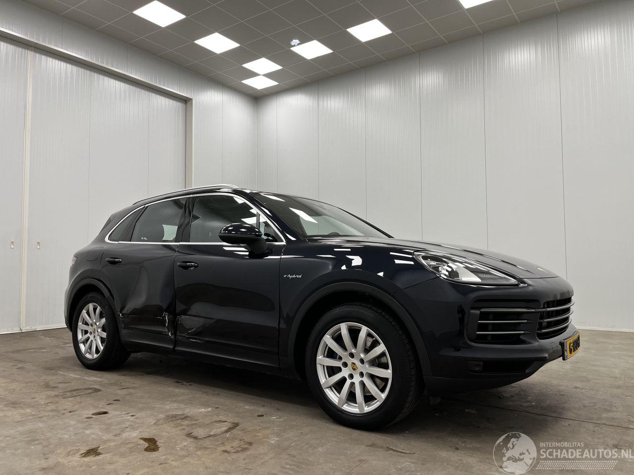 Porsche Cayenne 3.0 E-Hybrid Panoramadak Navi Clima