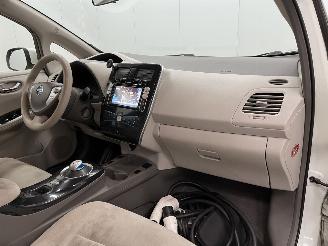 Nissan Leaf Base 24 kWh Navi Clima picture 12