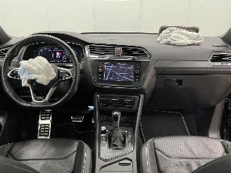 Volkswagen Tiguan 2.0 TDI DSG Allspace R-line Panoramadak Navi Clima picture 12