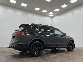 Volkswagen Tiguan 2.0 TDI DSG Allspace R-line Panoramadak Navi Clima picture 2