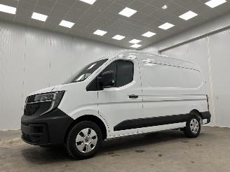 damaged commercial vehicles Renault Master 35 2.0 dCi 96kw Extra L2H2 Navi Airco 2024/11