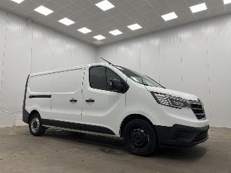 damaged commercial vehicles Renault Trafic 2.0 dCi Autom. 110kw Navi Airco 2023/10