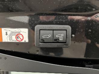 Toyota C-HR 1.8 Hybrid  Panoramadak Navi Clima picture 15