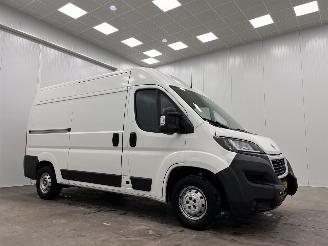 škoda dodávky Peugeot Boxer 2.2 BlueHDI L2H2 Navi Airco 2020/9