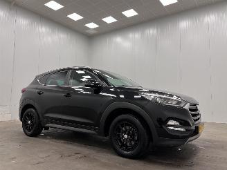 Schadeauto Hyundai Tucson 1.6 GDi Comfort Navi Clima 2016/8