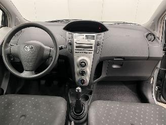 Toyota Yaris 1.0 VVTi + 5-drs picture 11