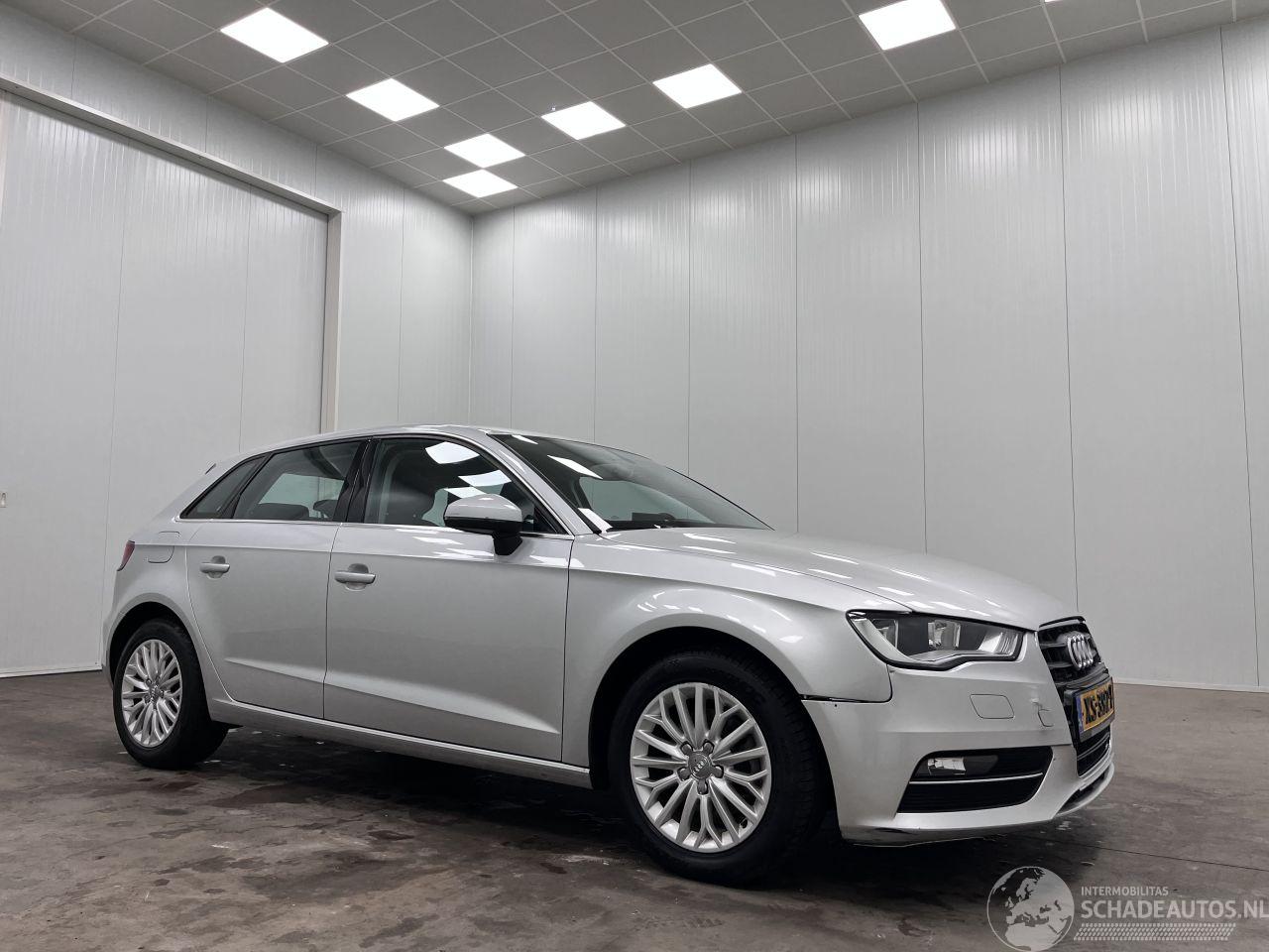 Audi A3 Sportback 1.6 TDI Navi Clima