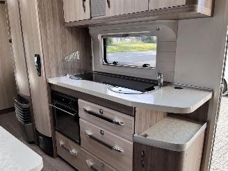 Hobby  De Luxe Edition 650 KMFE Airco Mover picture 16