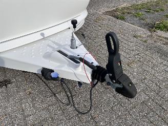 Hobby  De Luxe Edition 650 KMFE Airco Mover picture 7