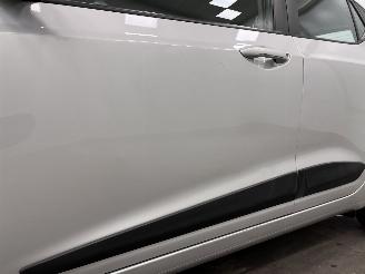Hyundai I-10 1.0i Go! Navi Clima picture 18