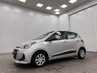 Hyundai I-10 1.0i Go! Navi Clima picture 4