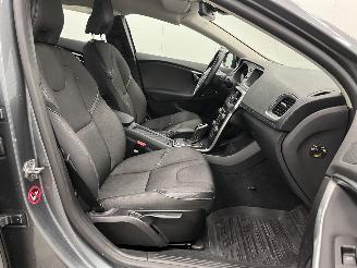 Volvo V-40 Cross Country 2.0 D2 Autom. Navi Clima picture 9