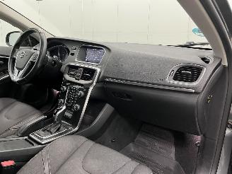 Volvo V-40 Cross Country 2.0 D2 Autom. Navi Clima picture 12