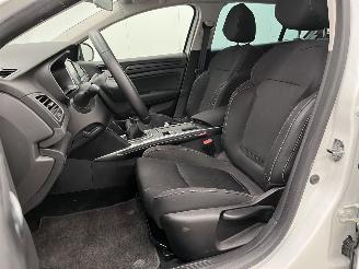 Renault Mégane Estate 1.3 TCe Limited Navi Clima picture 8
