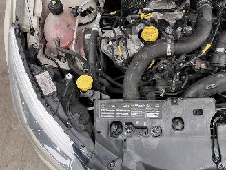 Renault Captur 0.9 TCe Expression Clima picture 17