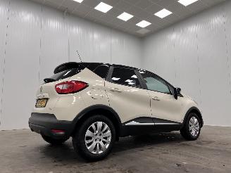 Renault Captur 0.9 TCe Expression Clima picture 2