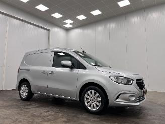 Vaurioauto  commercial vehicles Mercedes Citan 110 CDI Navi Airco 2021/12