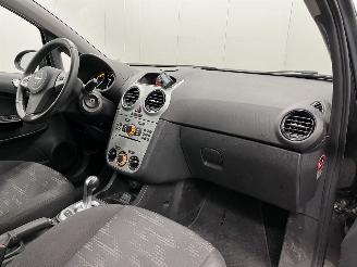 Opel Corsa 1.2 Autom. Edition 5-drs Airco picture 12