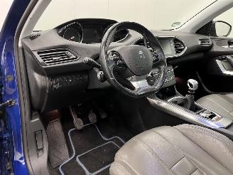Peugeot 308 SW 1.2 PureTech Panoramadak Navi Clma picture 8