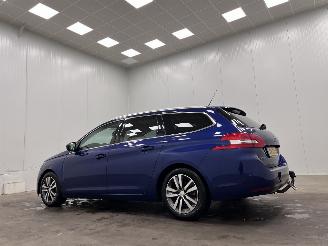 Peugeot 308 SW 1.2 PureTech Panoramadak Navi Clma picture 3