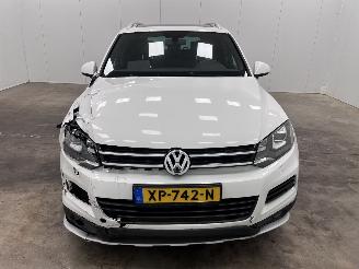 Volkswagen Touareg 3.0 TDI Autom. R-Line Panoramadak Navi Clima picture 5
