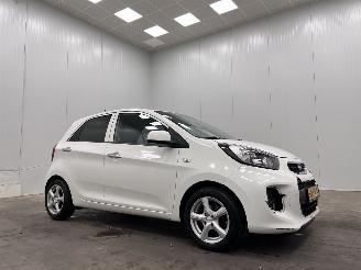 Damaged car Kia Picanto 1.0 CVVT ComfortPlusLine Navigator Airco 2016/8