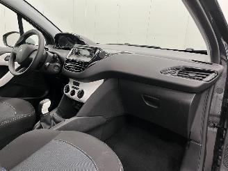 Peugeot 208 1.2 PureTech Like 5-drs Airco picture 12