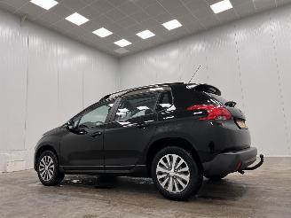 Peugeot 2008 1.2 VTi  Autom. Panoramadak Navi Airco picture 3