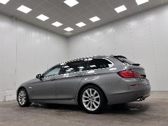BMW 5-serie Touring 2.0d Autom.135kw Panoramadak Executive picture 3