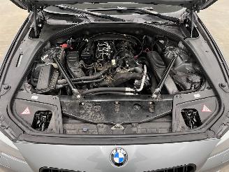BMW 5-serie Touring 2.0d Autom.135kw Panoramadak Executive picture 16