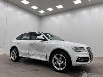 Voiture accidenté Audi Q5 2.0 TFSI S-Tronic Quattro S-Line Panoramadak 2014/1