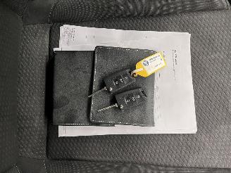 Volkswagen Polo 1.0 MPI Comfortline 5-drs Airco picture 12