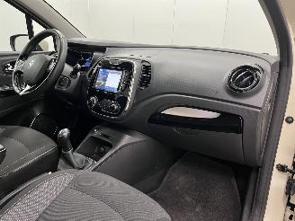 Renault Captur 0.9 TCe Dynamique Navi Clima picture 12