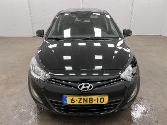 Hyundai I-20 1.2i Go! Plus Airco picture 5