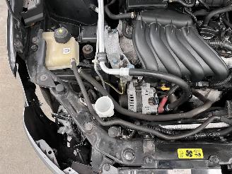 Nissan Qashqai+2 1.6i Edition Panoramadak Navi Clima picture 17