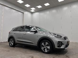 damaged passenger cars Kia Niro 1.6 GDi Hybrid DynamicPlusLine Navi Clima 2021/10