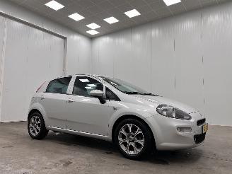 Vaurioauto  passenger cars Fiat Punto Evo 0.9 TwinAir Sempre 5-drs Navi Clima 2017/11