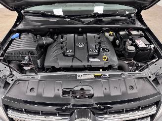 Volkswagen Amarok 3.0 TDI DSG 4Motion DC Highline Lang picture 18