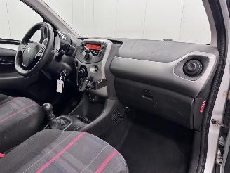 Peugeot 108 1.0 e-VTi Active Airco picture 12